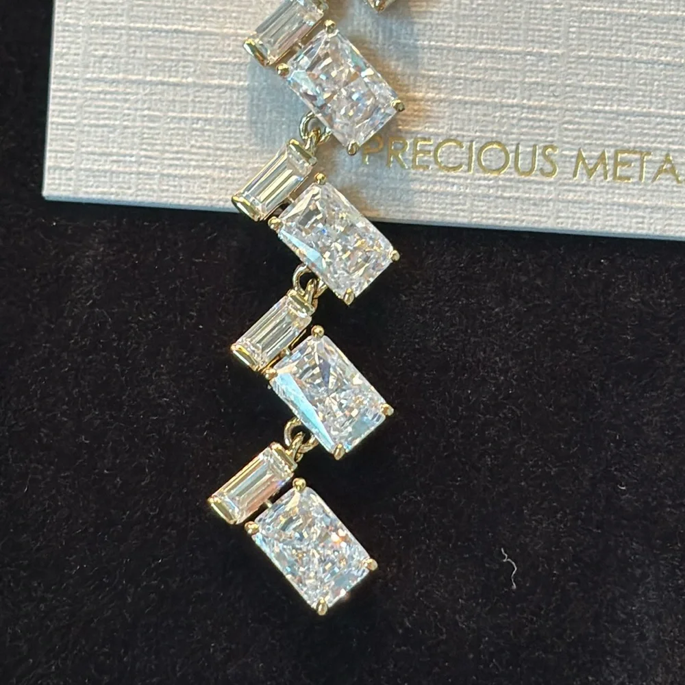 NWT Nadri CZ Herringbone Linear Drop Earrings - Picture 3 of 7